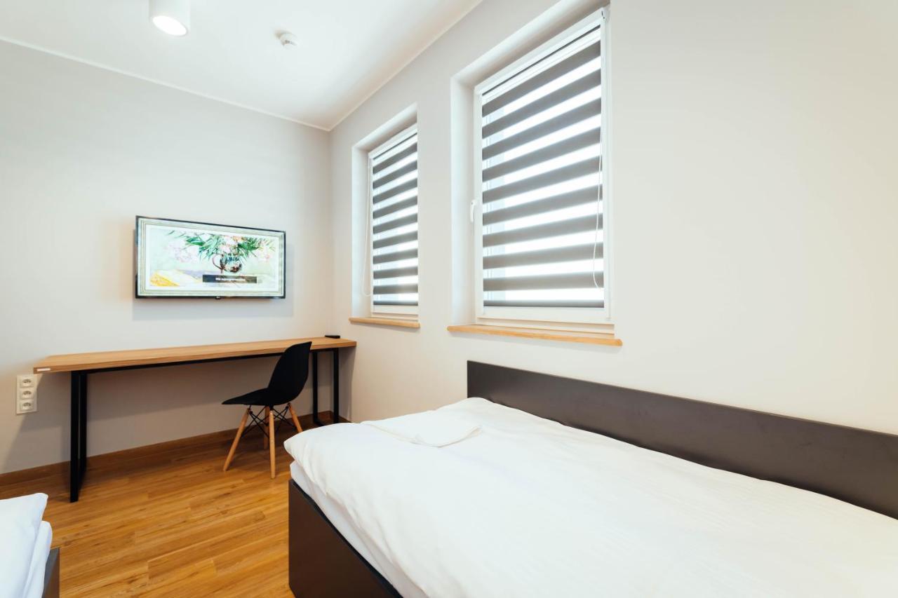 Blue Hotel Kaliszki 外观 照片