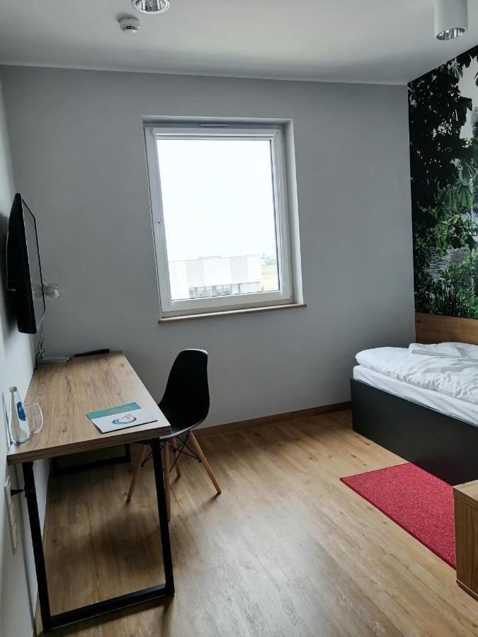 Blue Hotel Kaliszki 外观 照片