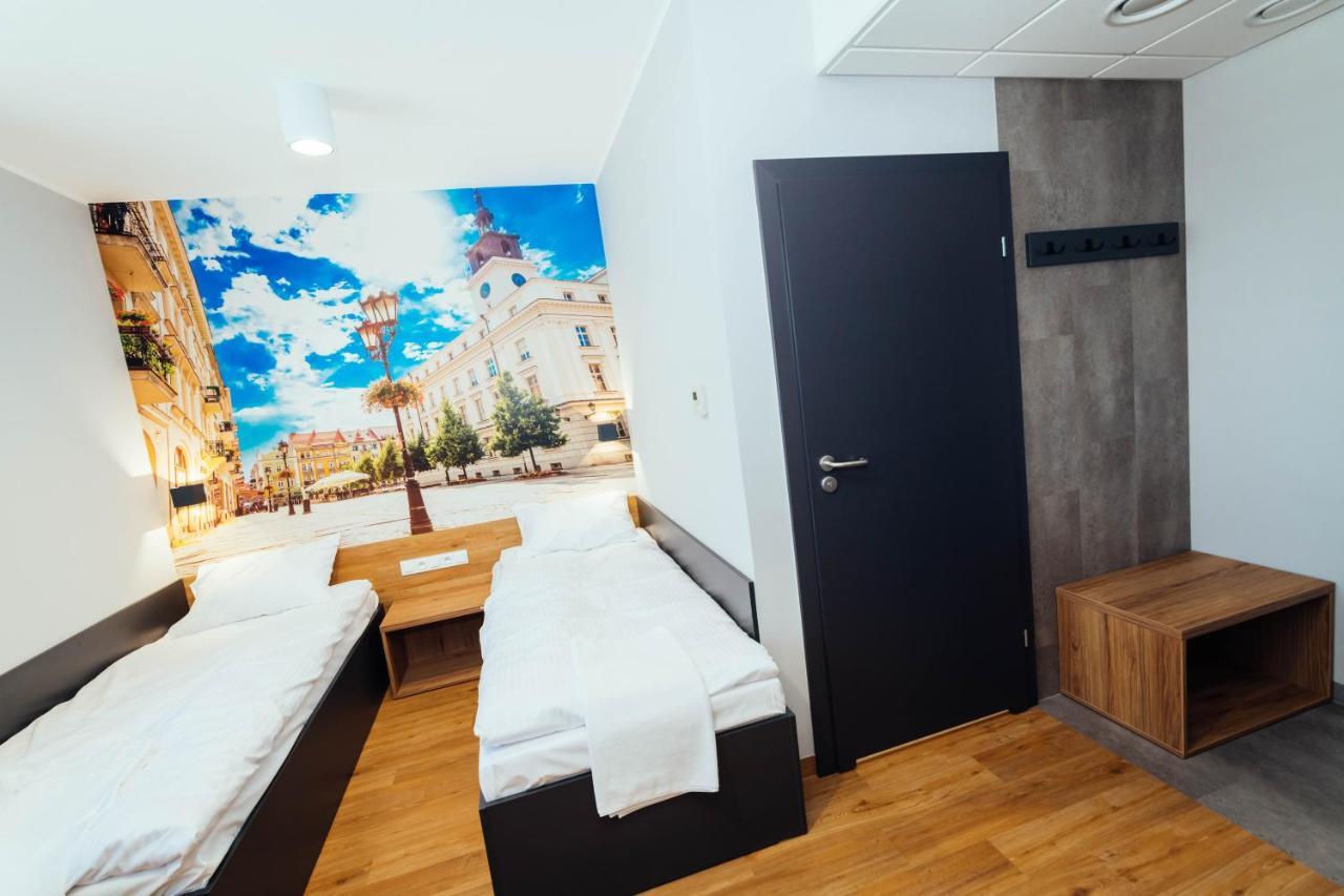 Blue Hotel Kaliszki 外观 照片