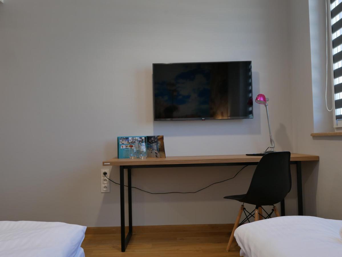 Blue Hotel Kaliszki 外观 照片