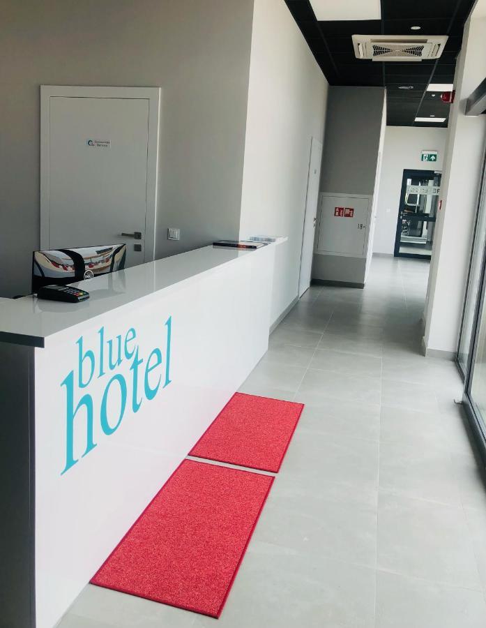 Blue Hotel Kaliszki 外观 照片